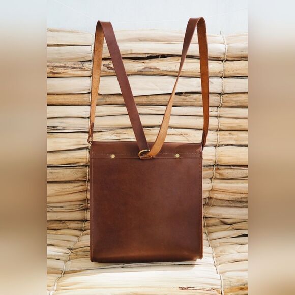 Haiti Design Co -Juliet Messenger Bag - Picture 13 of 14